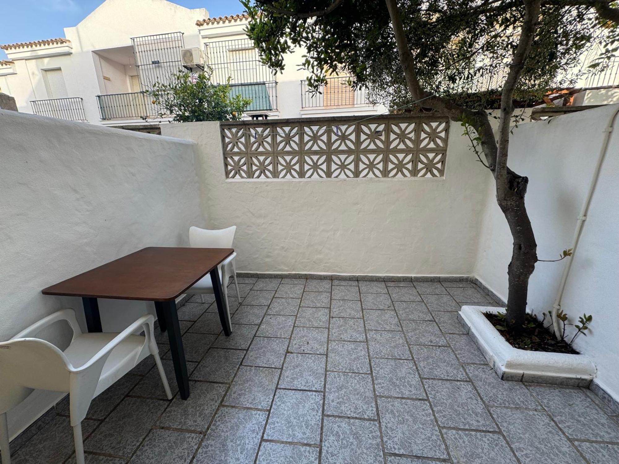 Hostal Miramar Los Canos De Meca Bagian luar foto